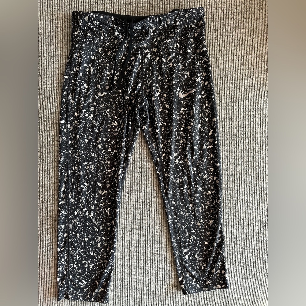 Nike women’s  Black Patterned Joggers
